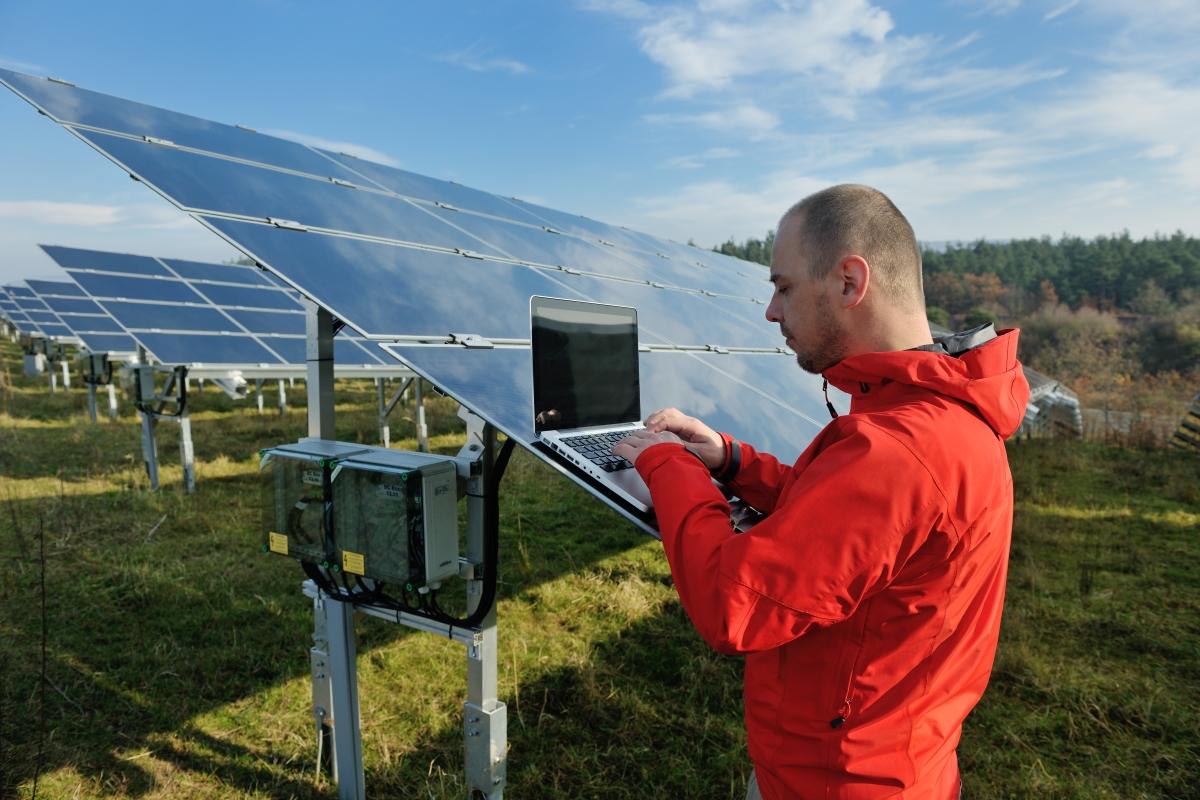 On-Grid (Şebeke Bağlantılı) Güneş Paneli Kurulumu