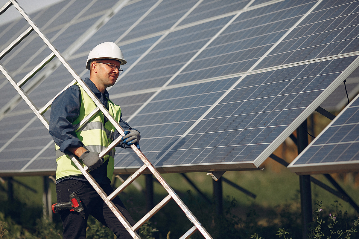Arazi Tipi Güneş Enerji Santrali Kurulum Aşamaları